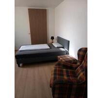 Möbl. Zimmer Bad Miniküche Wochenendheimfahrer sep. Eingang - Aschheim