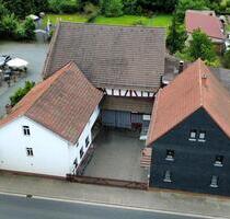 Wohnhaus mit Bauernhof - 395.000,00&nbsp;EUR Kaufpreis, ca.&nbsp; 280,00&nbsp;m&sup2; in Kirtorf (PLZ: 36320)