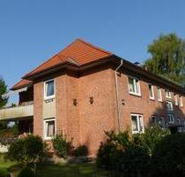 Preetz: Zentrale 3-Zimmer-Wohnung mit Garten!