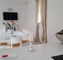 Exklusives Anwesen 2 Familien - 885.000,00&nbsp;EUR Kaufpreis, ca.&nbsp; 370,00&nbsp;m&sup2; in Duisburg (PLZ: 47239) Rheinhausen