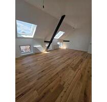 Exklusive 3 Raum Maisonette Wohnung, 96 qm, Balkon, Erstbezug - Mönchengladbach