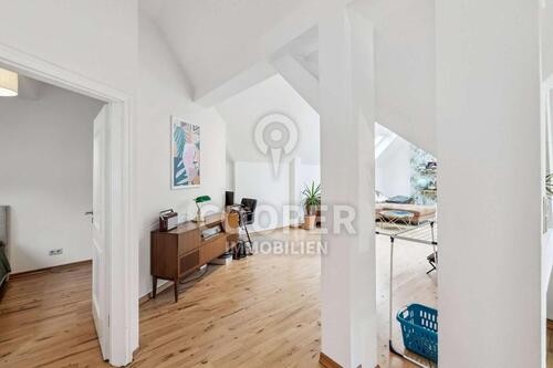 Foto - 3 Zimmer Dachgeschoßwohnung zur Miete in Hannover
