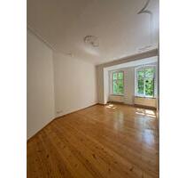 Helle Altbauwohnung mit Balkon im Florakiez – Provisionsfrei & so - Berlin Pankow