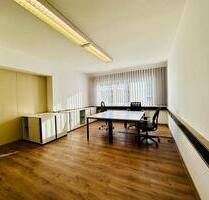 FLEXIBEL NUTZBAR - ZENTRALE LAGE - Büroräume in Peiting