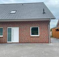 Moderne DHH mit 180qm und großem Garten in Westerstede