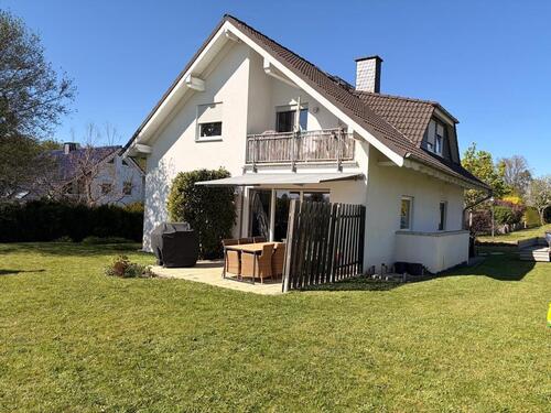 Foto - 3 ZKB mit Balkon, EBK, Keller, Gartenmitbenutzung, Stellplatz