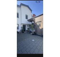 Haus mit Garten zum wohlfühlen - 1.400,00 EUR Kaltmiete, in Mosbach (PLZ: 74821)