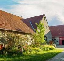 Sehr gepflegter Hof in ruhiger Lage mit 1,4 ha Land - ausbaufähig - Preußisch Oldendorf