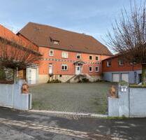 4-Zimmer Wohnung mit Balkon Einbauküche und separaten Eingang - Bad Gandersheim