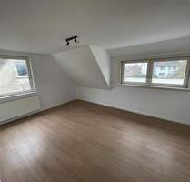 5 Zimmer Wohnung Zu vermieten - 1.026,00&nbsp;EUR Kaltmiete, ca.&nbsp; 114,00&nbsp;m&sup2; in Lehrte (PLZ: 31275)