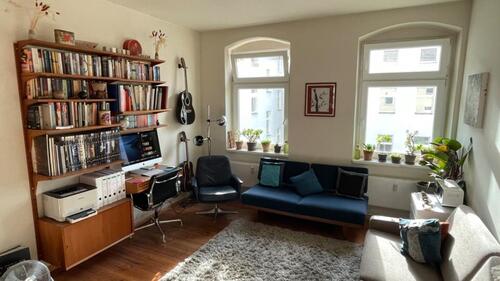 Foto - Möblierte 2 Zimmer Altbauwohnung zu vermieten - unbefristet