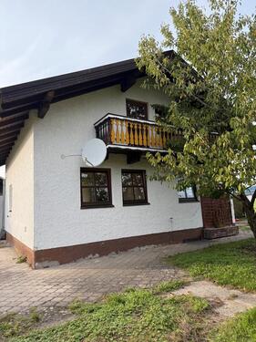 Foto - Vermiete kleines Häuschen - 1.000,00 EUR Kaltmiete,