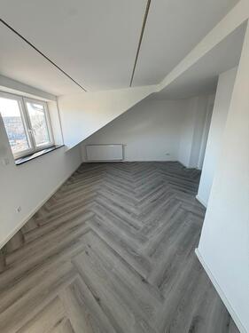 Foto - 2 Zimmer Dachgeschoßwohnung zur Miete in Täferrot