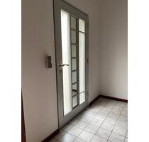 Attraktive 5 Zimmerwohnung mit separaten Eingang in Burgdamm - Bremen Blockland