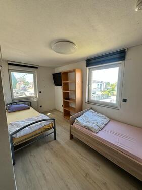Foto - 5 Zimmer Etagenwohnung in Baar-Ebenhausen
