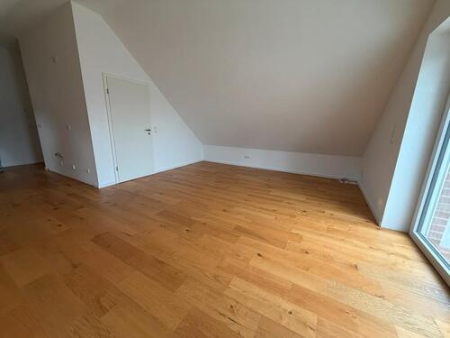 Foto - 1 Zimmer Dachgeschoßwohnung zur Miete in Schwülper