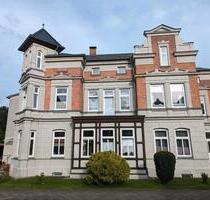 Helle 2-Zimmer Wohnung komplett renoviert Garten Glasfaser - Krakow am See