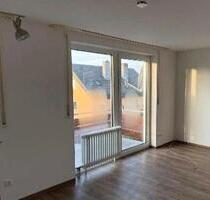 Wohnung mit Balkon und Garage in Oettingen zu vermieten - Oettingen in Bayern