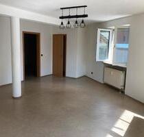 2 Zimmer Wohnung, Weiden Stadtmitte, Nähe Krankenhaus - Weiden in der Oberpfalz