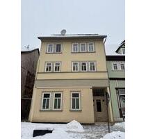 Mehrfamilienhaus - 200.000,00&nbsp;EUR Kaufpreis, ca.&nbsp; 250,00&nbsp;m&sup2; in Waltershausen (PLZ: 99880)