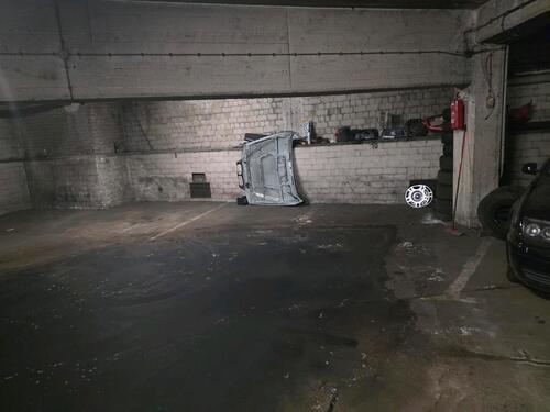 Foto - Tiefgaragenstellplatz für Oldtimer besonders geeignet