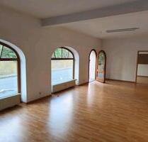 Ammerbuch - Vermiete Büro Laden Ausstellung Lager