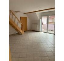 Gepflegte 2,5 Zimmer Maisonette Wohnung - Friedrichsdorf