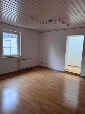 Foto - Etagenwohnung in Sinn zur Miete