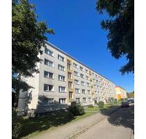 4-Zimmerwohnung mit Balkon und modernisiertem Bad - Schwedt (Oder)