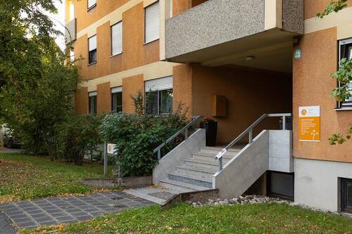 Foto - 6 Zimmer Erdgeschoßwohnung zum Kaufen in Neustadt an der Aisch