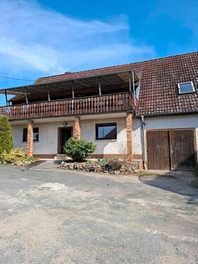 Foto - Haus zu Vermieten - 1.200,00&nbsp;EUR Kaltmiete, ca.&nbsp; 200,00&nbsp;m&sup2;