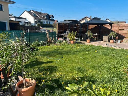 Foto - 8 Zimmer Mehrfamilienhaus, Wohnhaus zum Kaufen in Burgheim