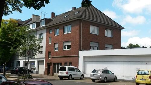 Foto - Mehrfamilienhaus mit befahrbarer Lagerhalle zu verkaufen