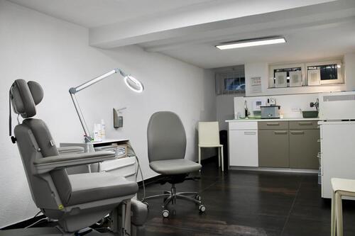 Foto - Gewerberaum zur Untermiete - 350,00 EUR Kaltmiete,