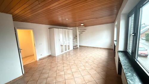 Foto - 7 Zimmer Etagenwohnung in Elsdorf