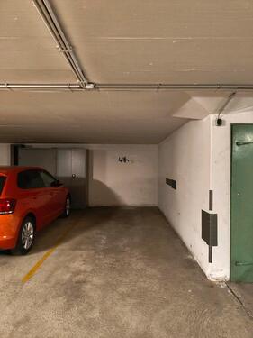 Foto - Tiefgaragenstellplatz in Laim (kein Duplex)