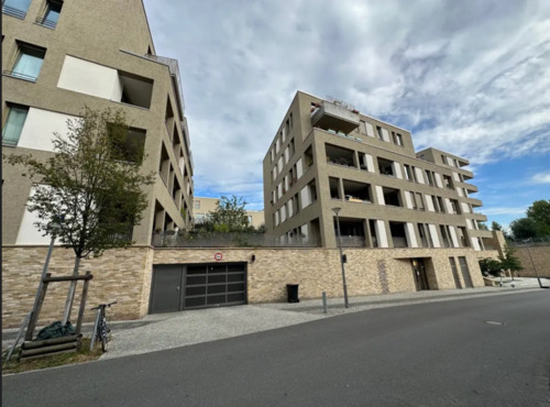 Foto - Tiefgaragenstellplätze am Mauerpark zu vermieten !