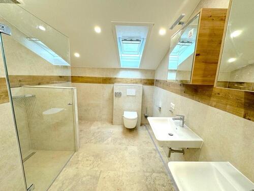 Foto - 3 Zimmer Dachgeschoßwohnung zur Miete in Bernau am Chiemsee