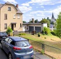 2-Familienhaus mit Ausbaupotenzial durch ehemalige Gewerbeeinheit - Rengsdorf