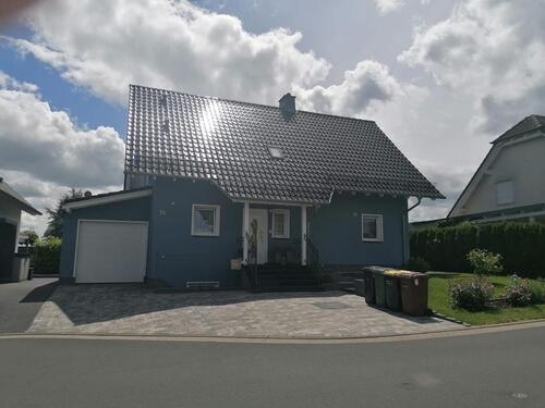 Foto - Gepflegtes Einfamilienhaus mit Einliegerwohnung, Garage & Garten
