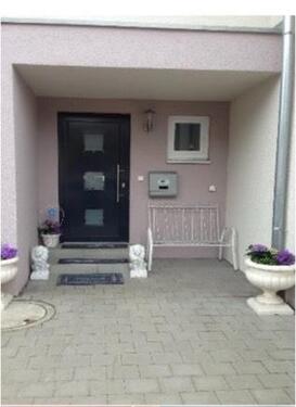 Foto - Haus zu vermieten - 1.750,00 EUR Kaltmiete, ca.  141,00 m²