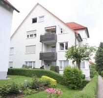 Wohnung mit Terrasse und TG-Stellplatz in Reinsdorf !