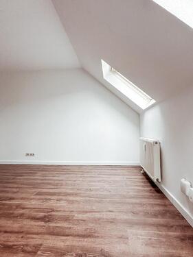 Foto - 2 Zimmer Dachgeschoßwohnung zur Miete in Chemnitz