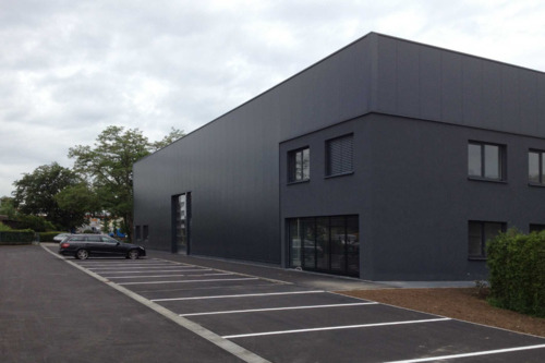 Foto - Moderne Lagerhalle (wärmegedämmt, optional mit Büro)