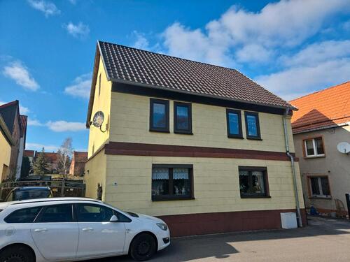 Foto - Haus mit Garten ideal für Tierhaltung und Entspannung