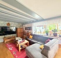 4-5 Zimmer Wohnung mit Wintergarten, Terrasse und Garten - Biebertal