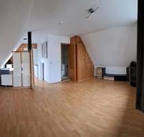 Apartment 28 QM, Dachgeschoss, teilmöbliert - Liebenburg