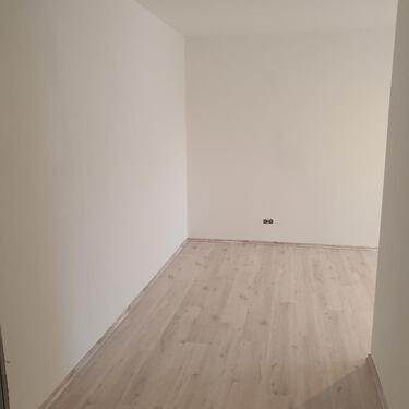 Foto - Wohnung Zimmer in WG - 410,00&nbsp;EUR Kaltmiete, ca.&nbsp; 78,00&nbsp;m&sup2;