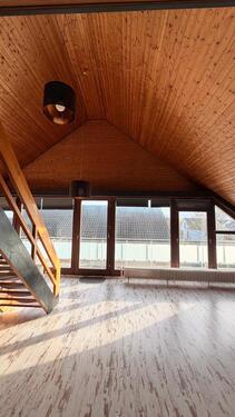 Foto - 4 Zimmer Dachgeschoßwohnung zur Miete in Troisdorf