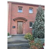 Reihenhaus mit Garten und Garage in Marl Sickingmühle